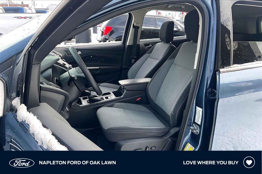 Certified 2018 Ford Escape SE image 22