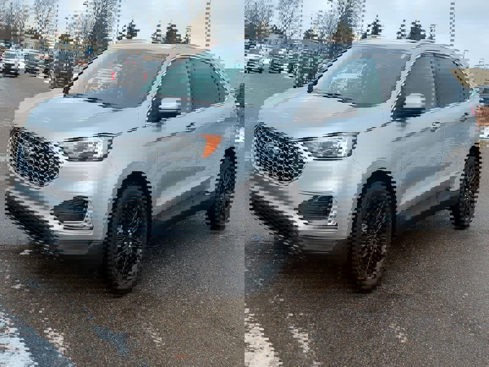 Certified 2024 Ford Edge SEL w/ Convenience Package image 4