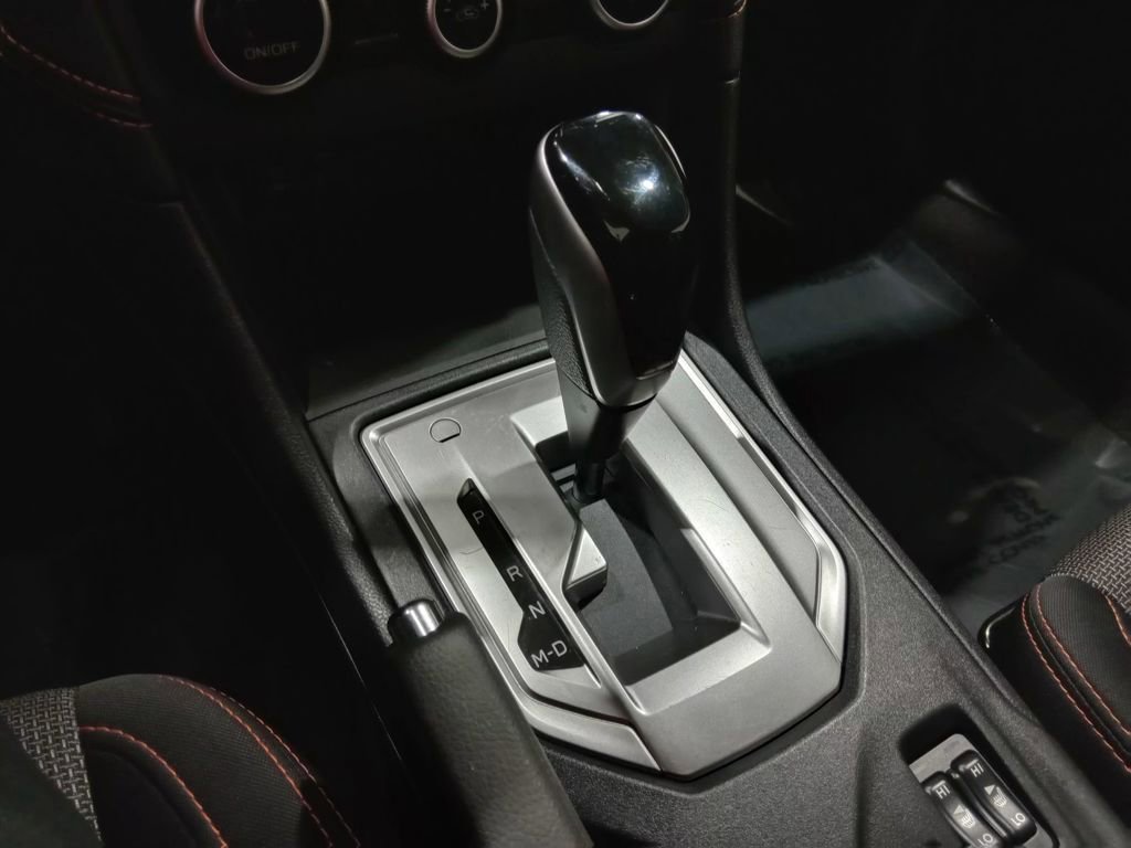 Used 2021 Subaru Crosstrek 2.0i Premium w/ Moonroof Package image 32