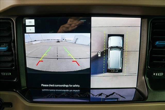 Certified 2023 Ford Bronco Wildtrak image 18