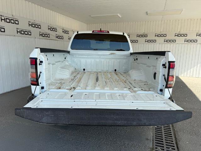 Used 2024 Nissan Frontier S RWD image 26
