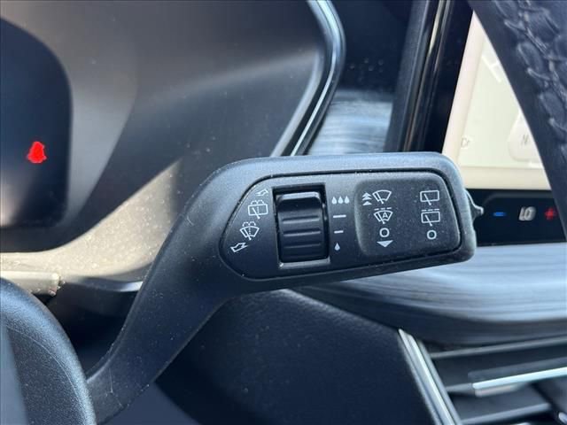 Certified 2023 Ford Escape Platinum AWD/4WD image 21