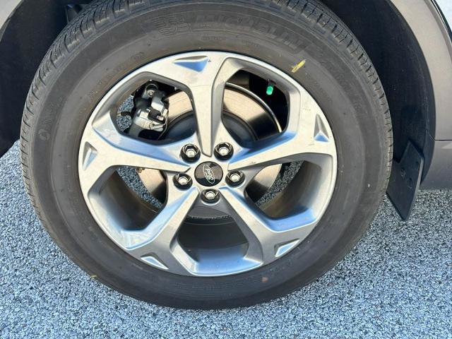 Certified 2025 Ford Escape ST-Line w/ Cold Weather Package AWD/4WD image 6