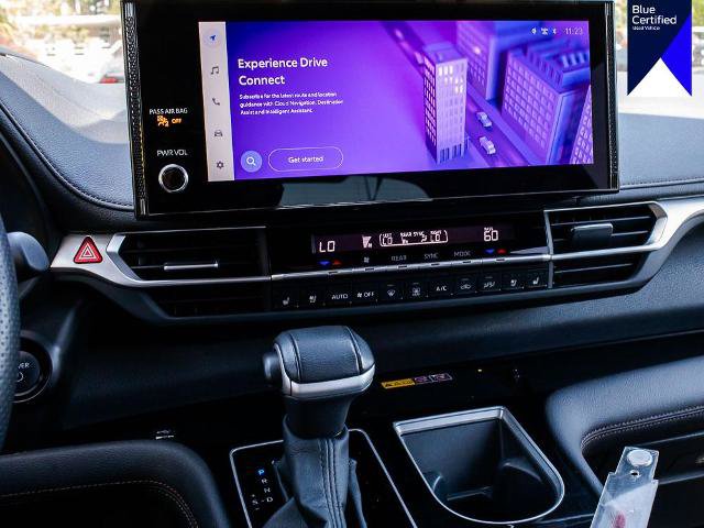 Used 2025 Toyota Sienna Platinum AWD/4WD image 21