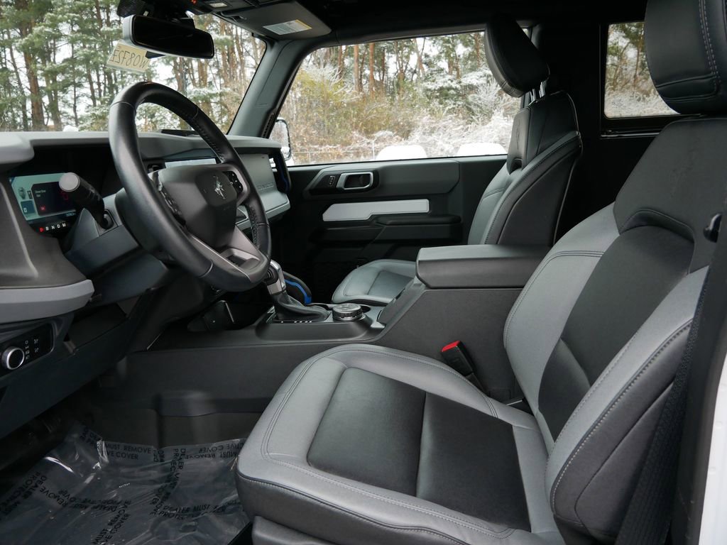 Certified 2024 Ford Bronco Black Diamond image 12