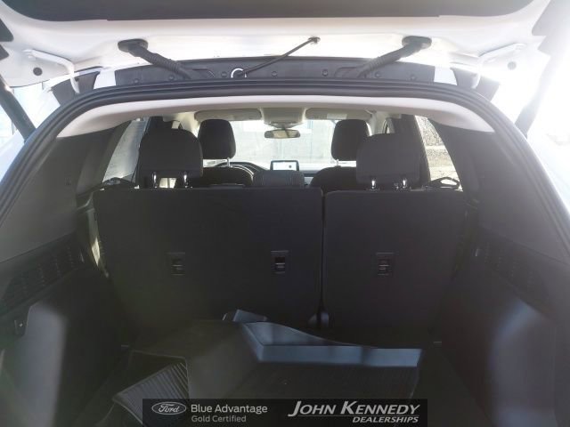 Certified 2024 Ford Escape Active w/ Cold Weather Package image 9