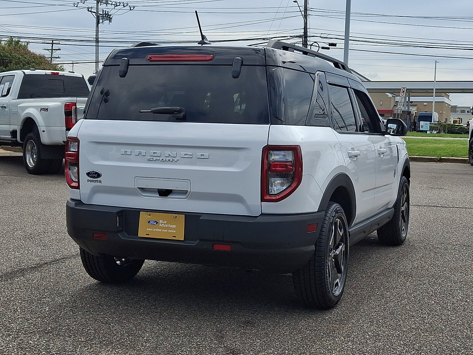 Certified 2023 Ford Bronco Sport Outer Banks AWD/4WD image 10