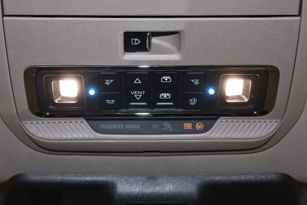 Certified 2025 Ford F350 Platinum w/ Platinum Plus Package image 43