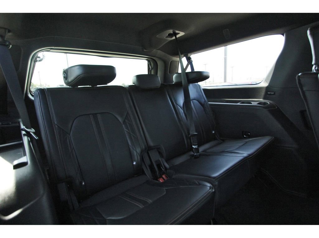 Certified 2023 Ford Expedition Max Platinum AWD/4WD image 11