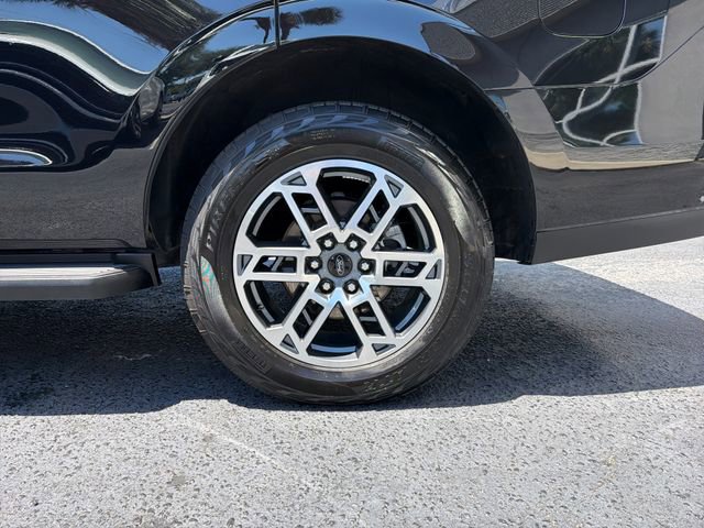 Certified 2025 Ford Expedition Active AWD/4WD image 30