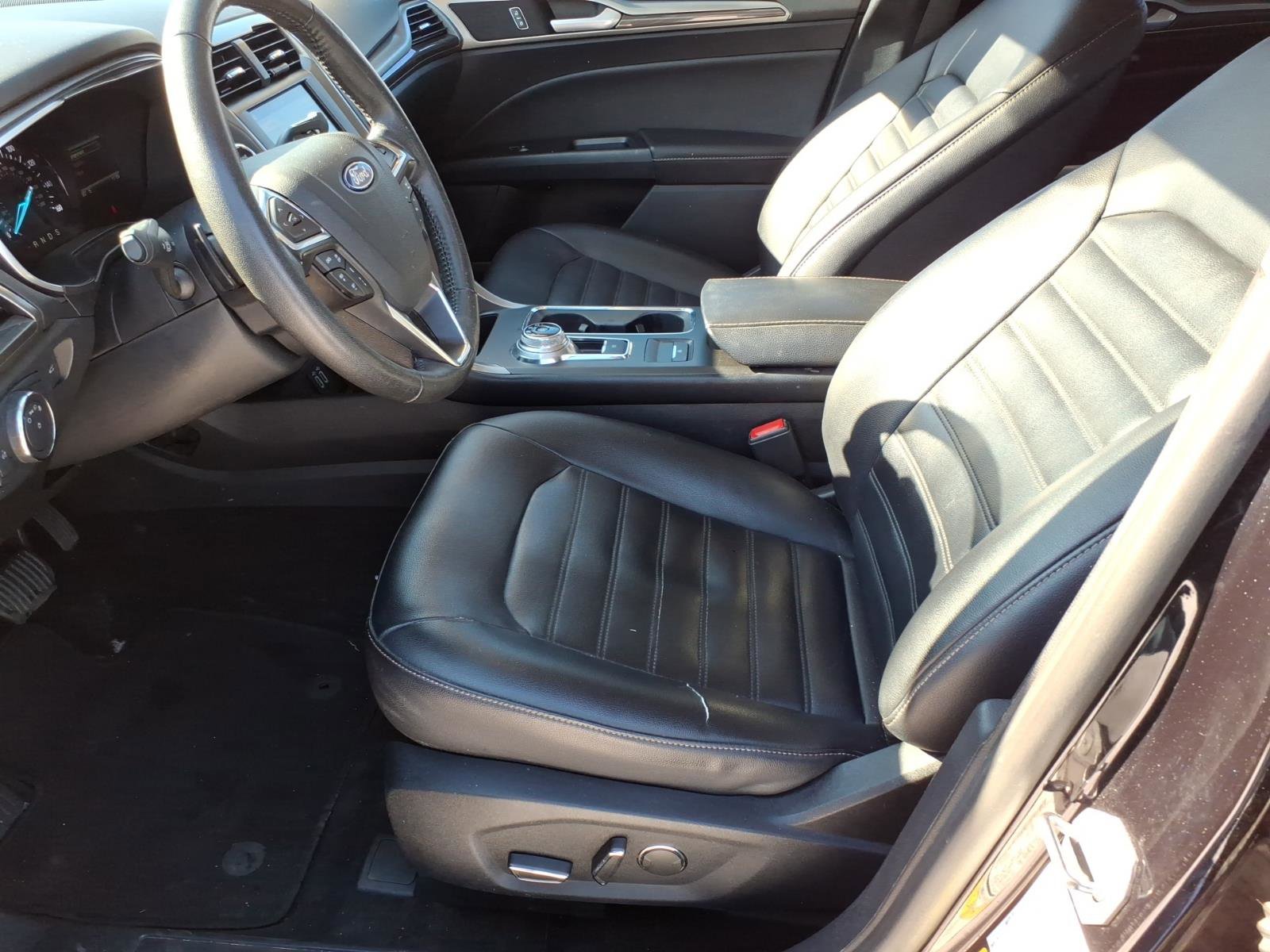 Certified 2019 Ford Fusion SEL image 12