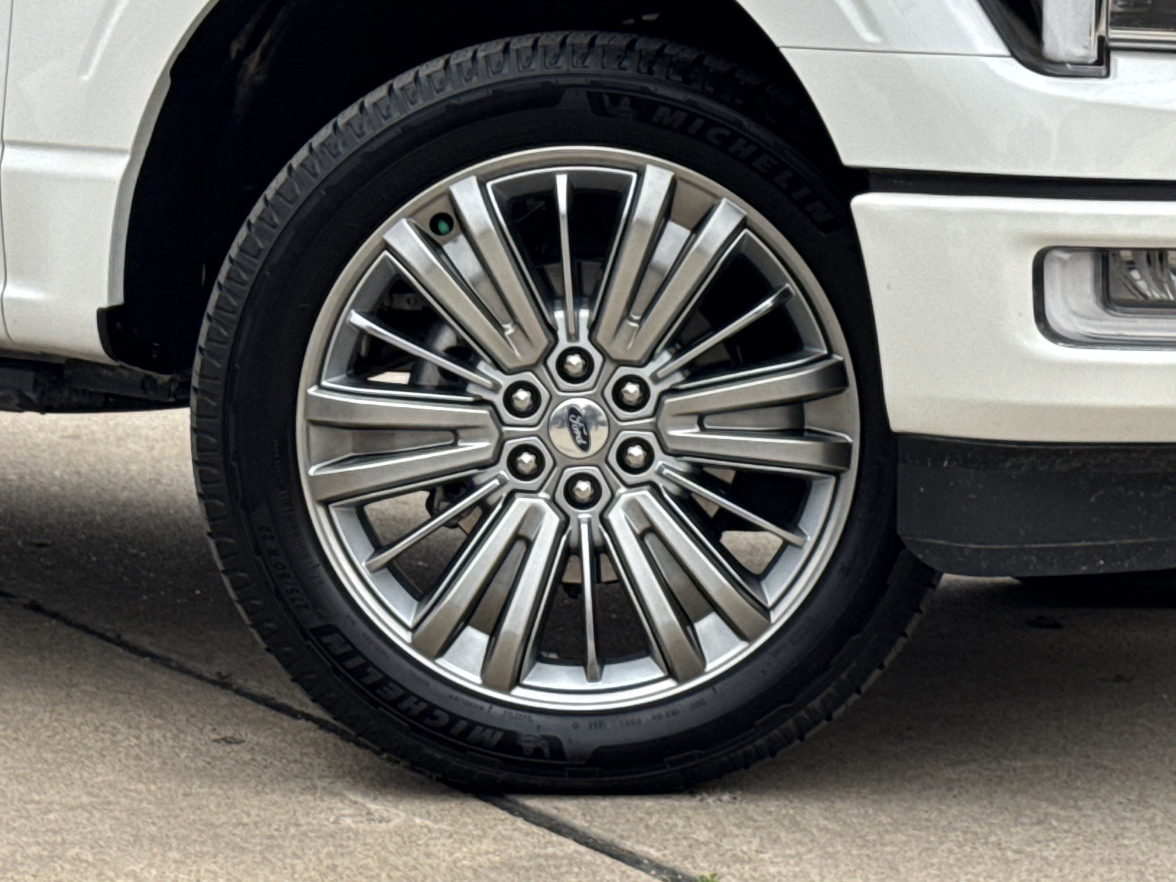 Certified 2025 Ford F150 Platinum w/ Equipment Group 703A Plus image 3