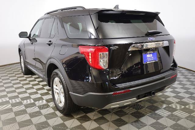 Certified 2024 Ford Explorer XLT w/ Equipment Group 202A AWD/4WD image 7