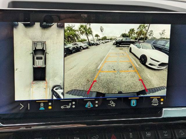 Used 2025 Chevrolet Silverado 2500 ZR2 w/ Technology Package AWD/4WD image 21