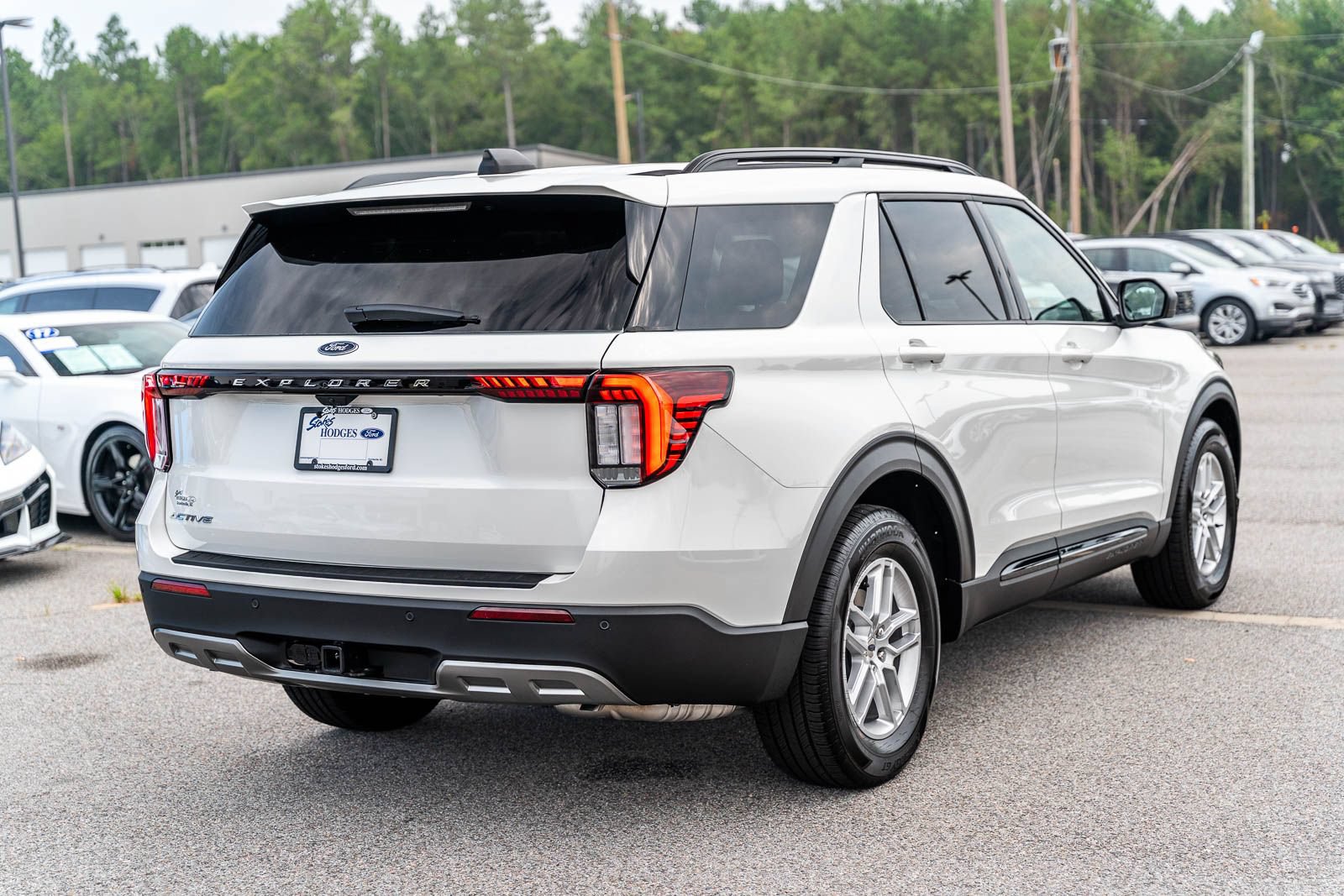 Certified 2026 Ford Explorer Active w/ Active Comfort Package RWD image 7