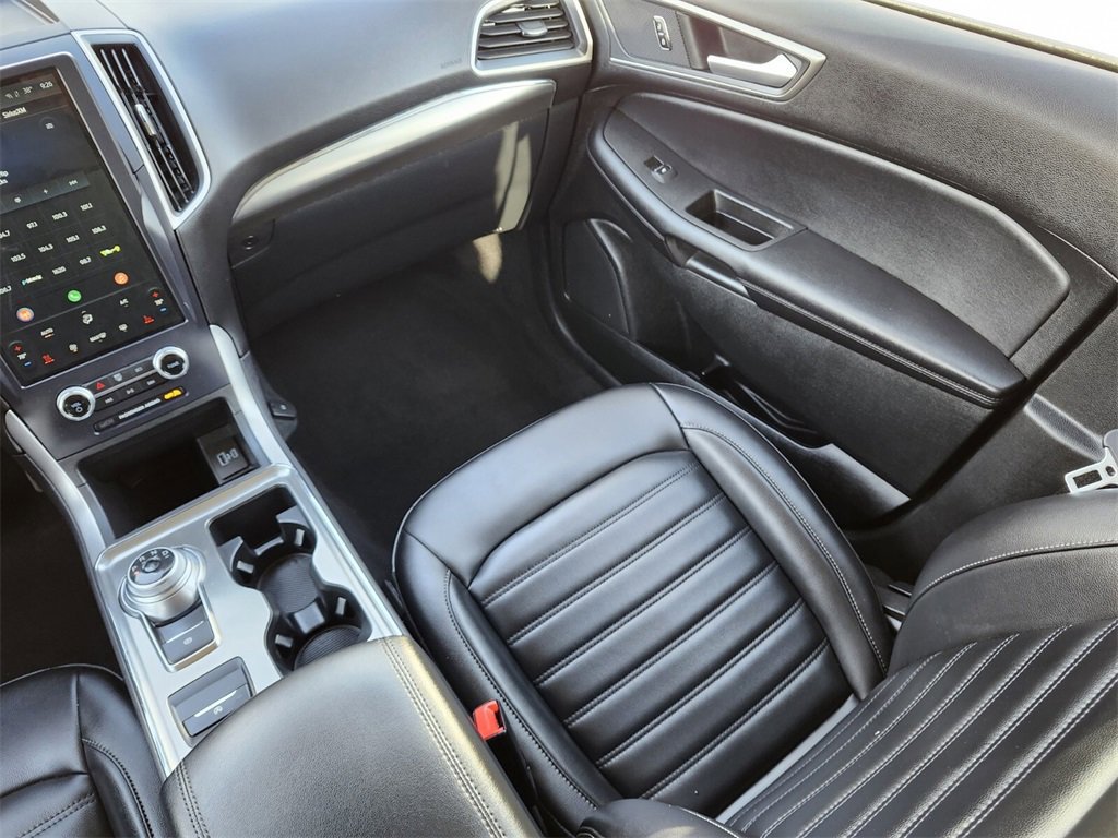 Certified 2022 Ford Edge SEL w/ Convenience Package image 15