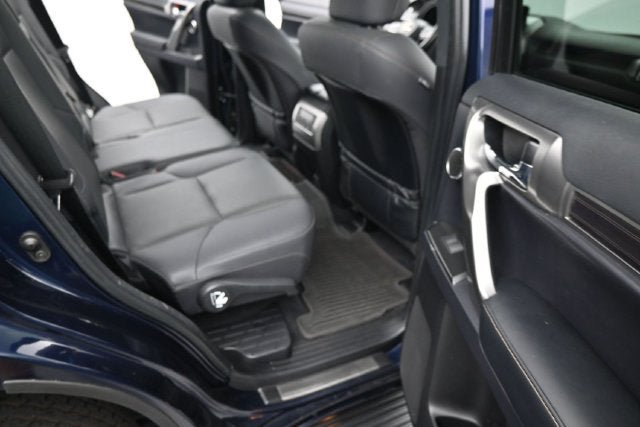 Used 2022 Lexus GX 460 Premium w/ Premium Plus Package AWD/4WD image 19