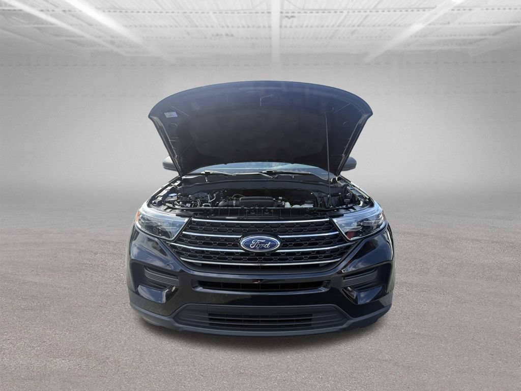 Certified 2021 Ford Explorer XLT RWD image 62