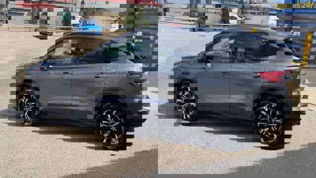 Certified 2021 Ford Escape SE w/ SE Sport Appearance Package AWD/4WD image 7