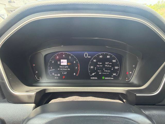 Used 2025 Honda Pilot Elite image 6