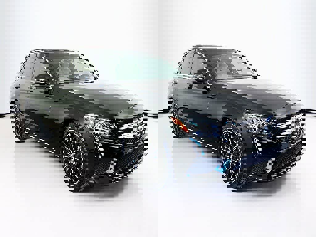 Used 2021 Mercedes-Benz C 300 Sedan image 24