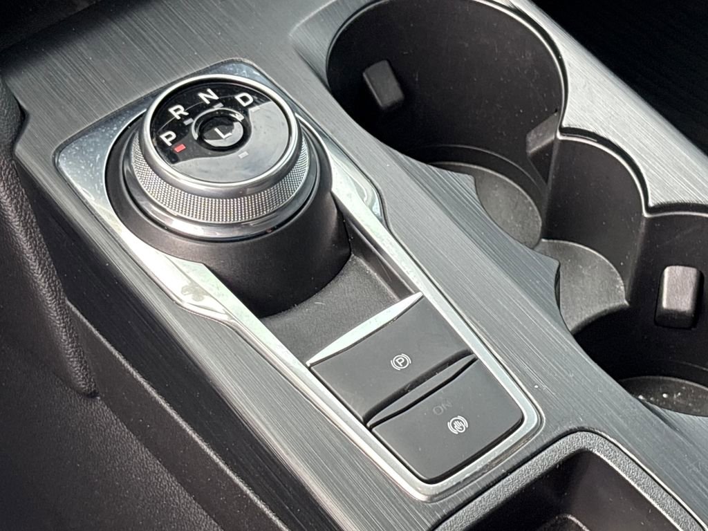 Certified 2024 Ford Escape Platinum w/ Premium Technology Package image 23