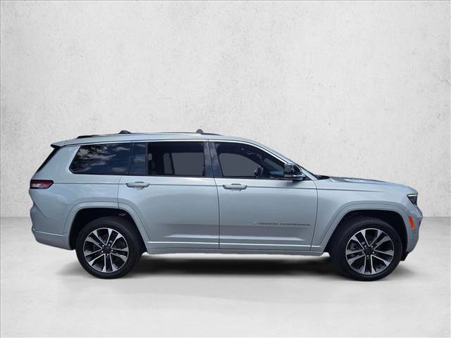 Used 2022 Jeep Grand Cherokee L Overland RWD image 4