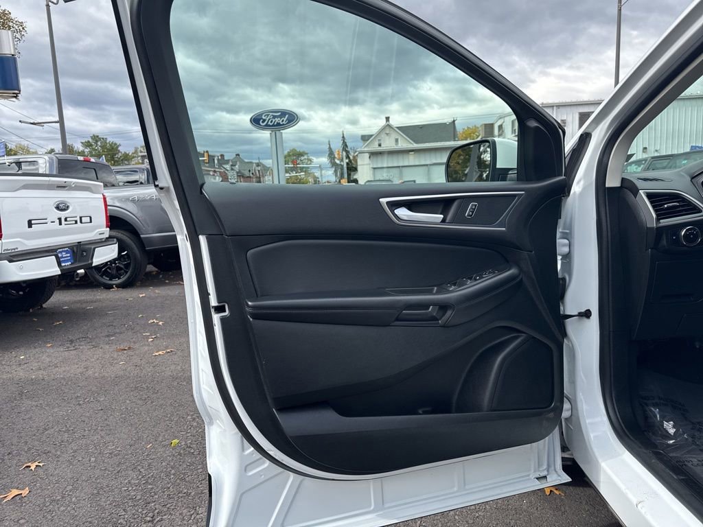 Certified 2024 Ford Edge SEL w/ Convenience Package image 19