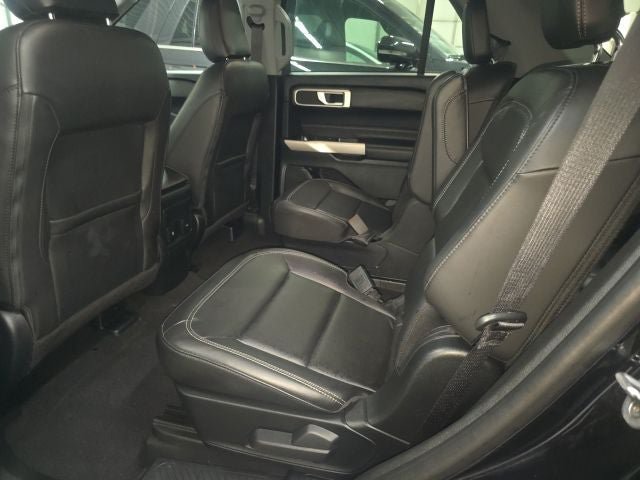 Certified 2024 Ford Explorer XLT w/ Equipment Group 202A AWD/4WD image 14