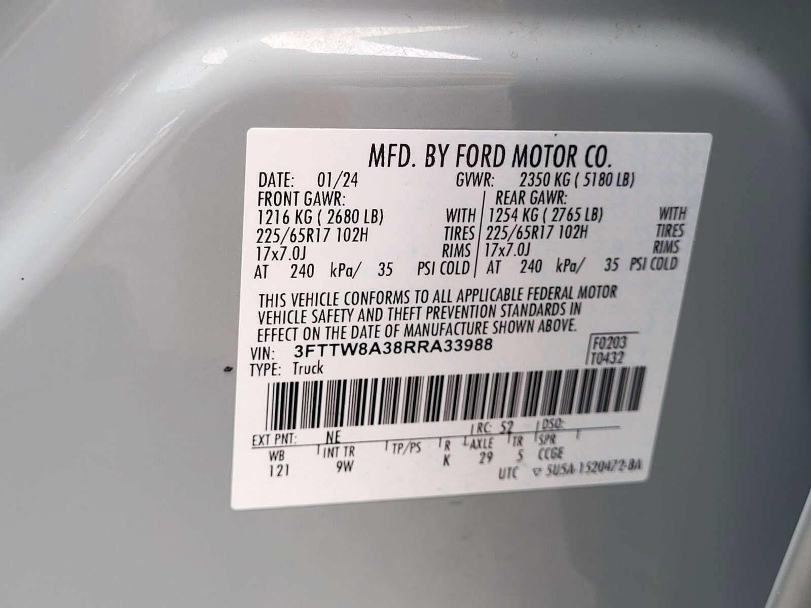 Certified 2024 Ford Maverick XL FWD image 29