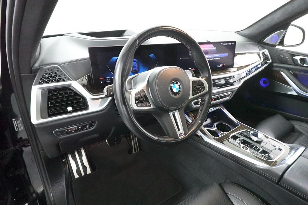Used 2023 BMW X7 M60i w/ Executive Package AWD/4WD image 28