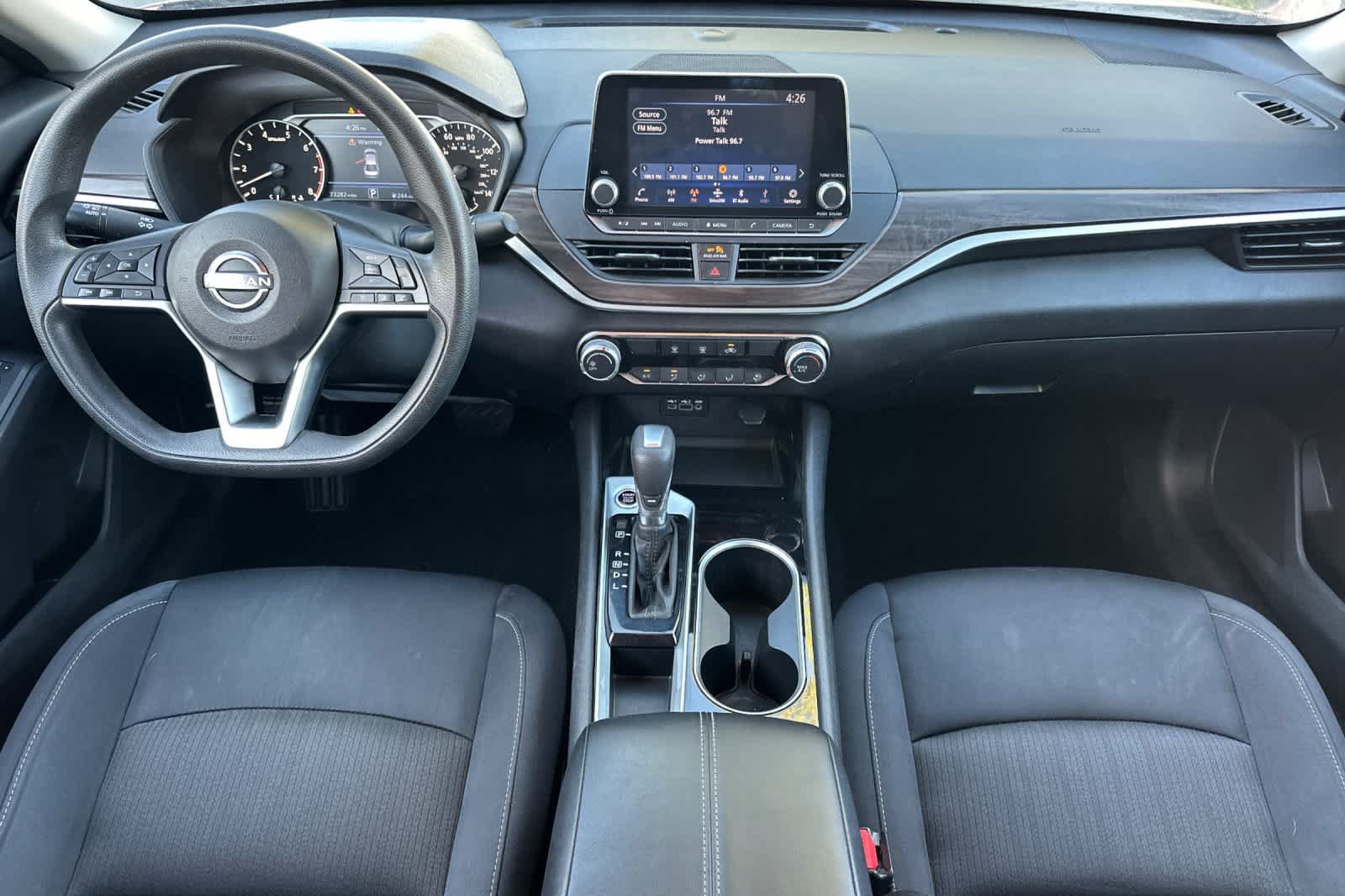 Used 2024 Nissan Altima 2.5 SV FWD image 3