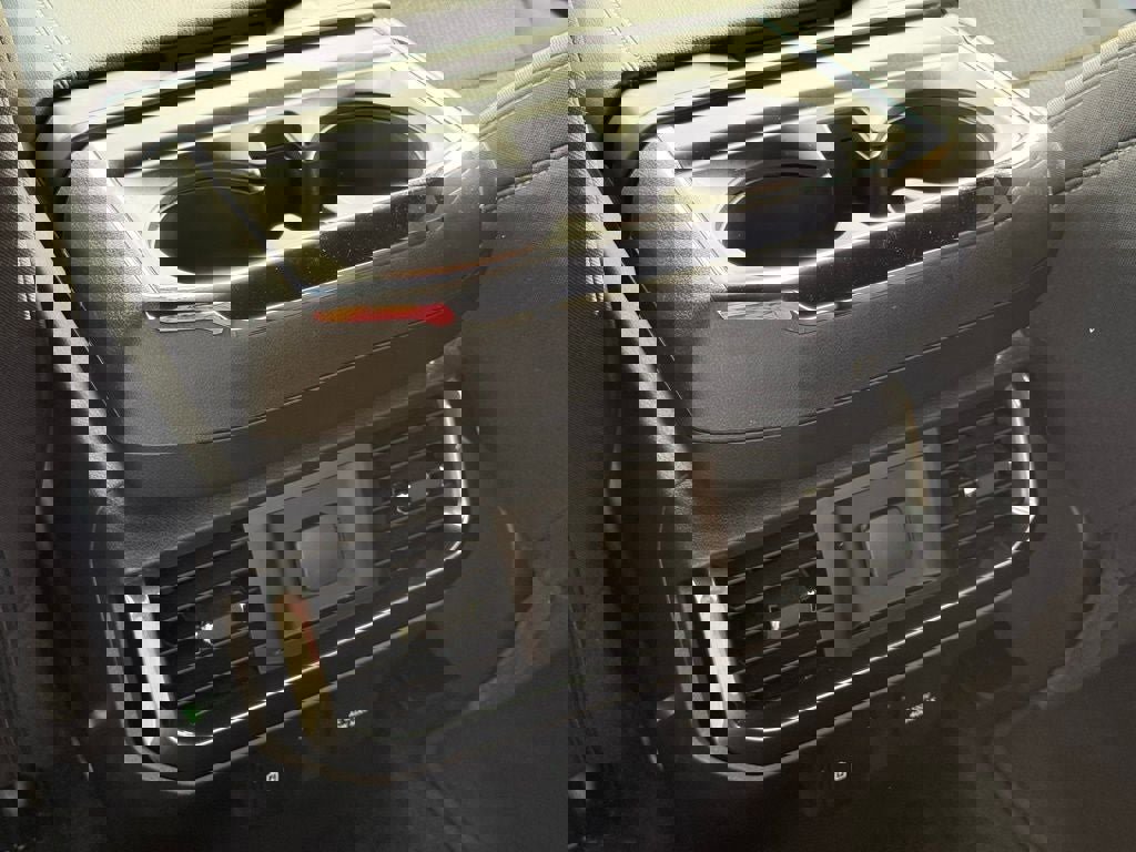 Certified 2022 Ford F150 XLT w/ Equipment Group 302A High image 11