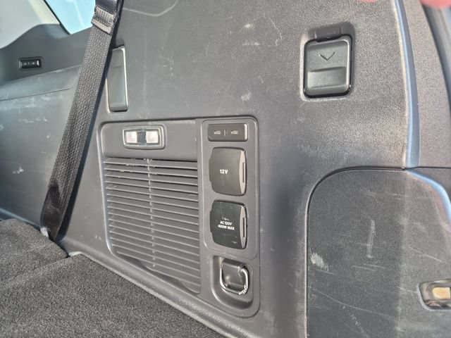 Certified 2025 Ford Expedition Active AWD/4WD image 27