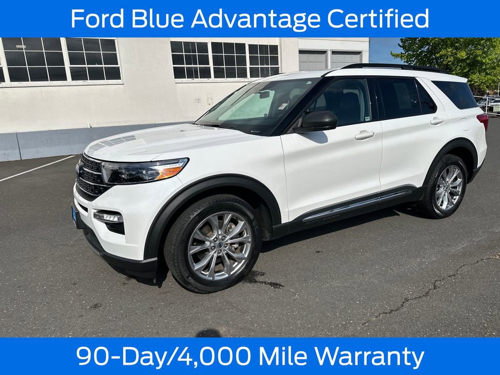 Certified 2021 Ford Explorer XLT w/ Equipment Group 202A AWD/4WD image 3