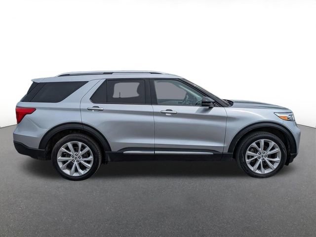 Certified 2024 Ford Explorer Platinum w/ Technology Package AWD/4WD image 2