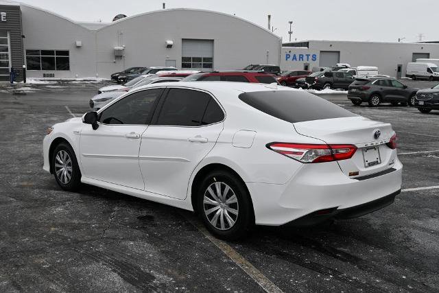 Used 2019 Toyota Camry LE image 11