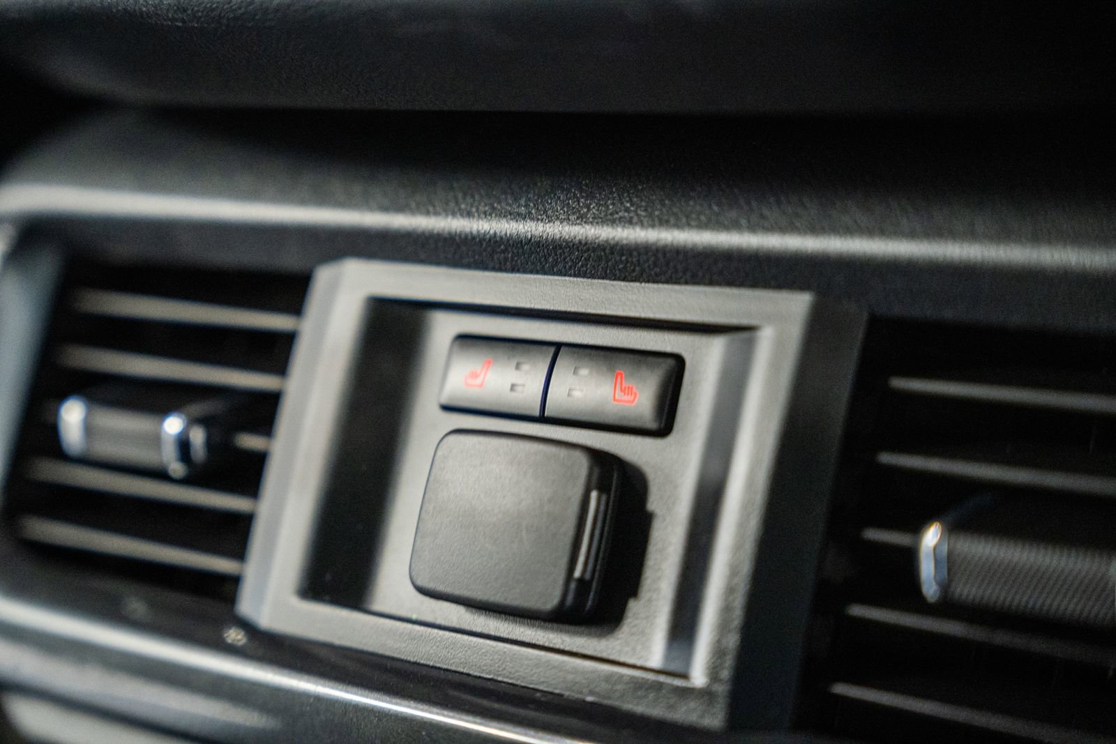 Certified 2023 Ford F150 Lariat w/ Equipment Group 502A High image 42