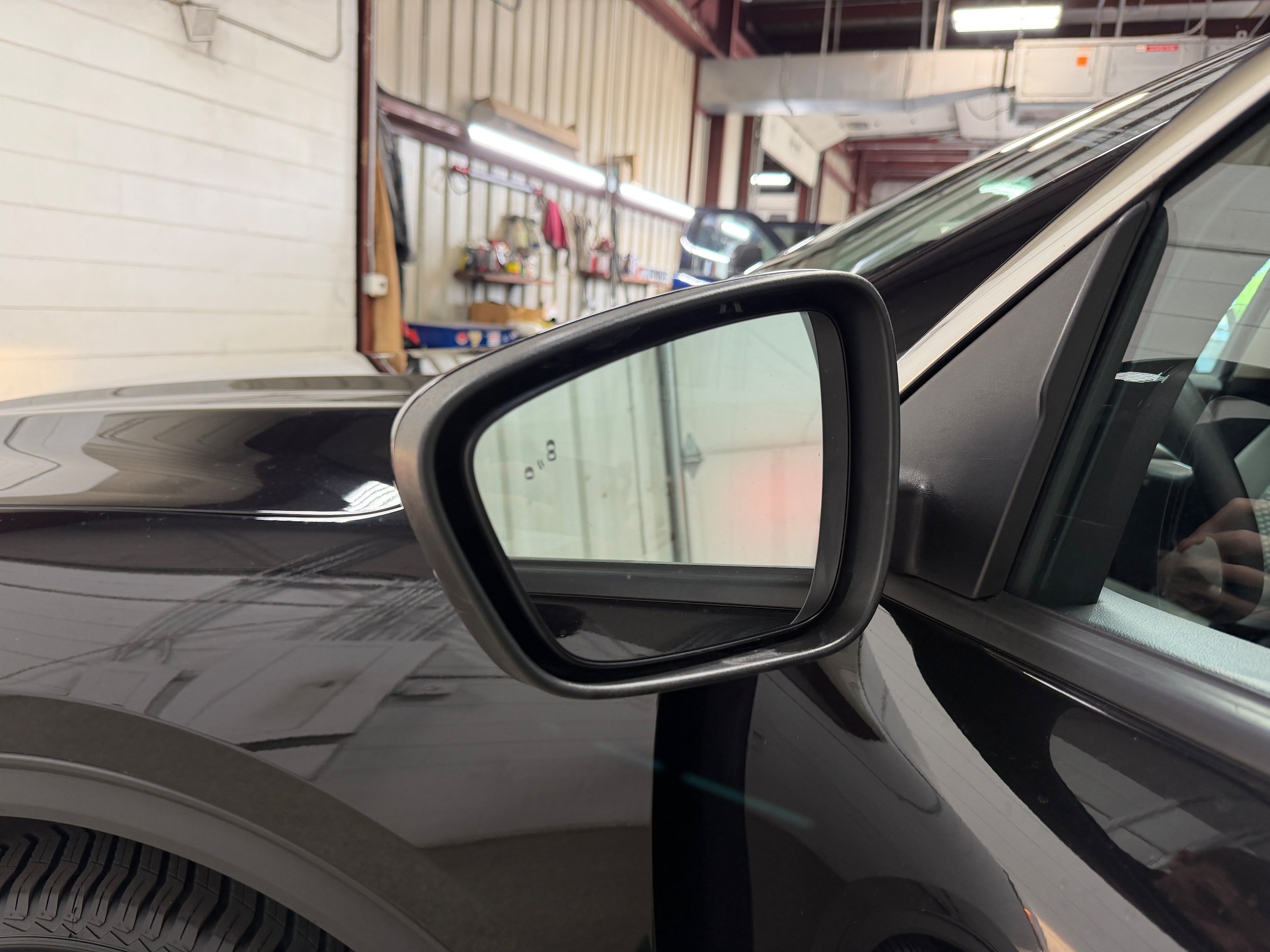 Certified 2020 Ford Escape SE AWD/4WD image 30
