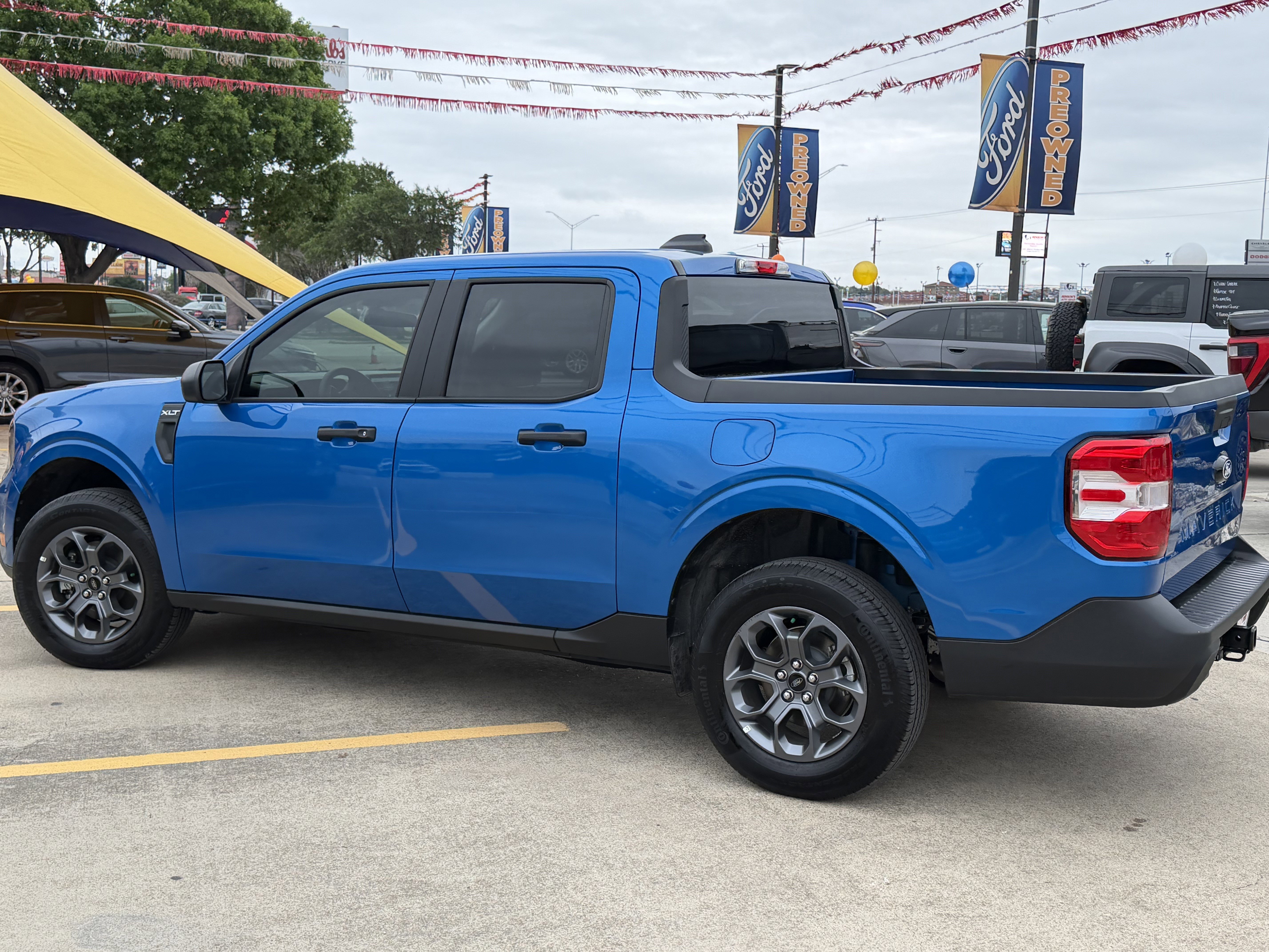 Certified 2025 Ford Maverick XLT w/ Equipment Group 302A AWD/4WD image 6