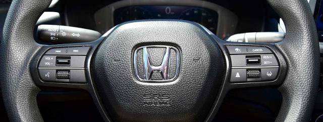 Used 2025 Honda Accord SE image 16