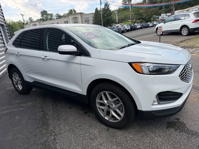 Certified 2024 Ford Edge SEL w/ Convenience Package AWD/4WD image 11