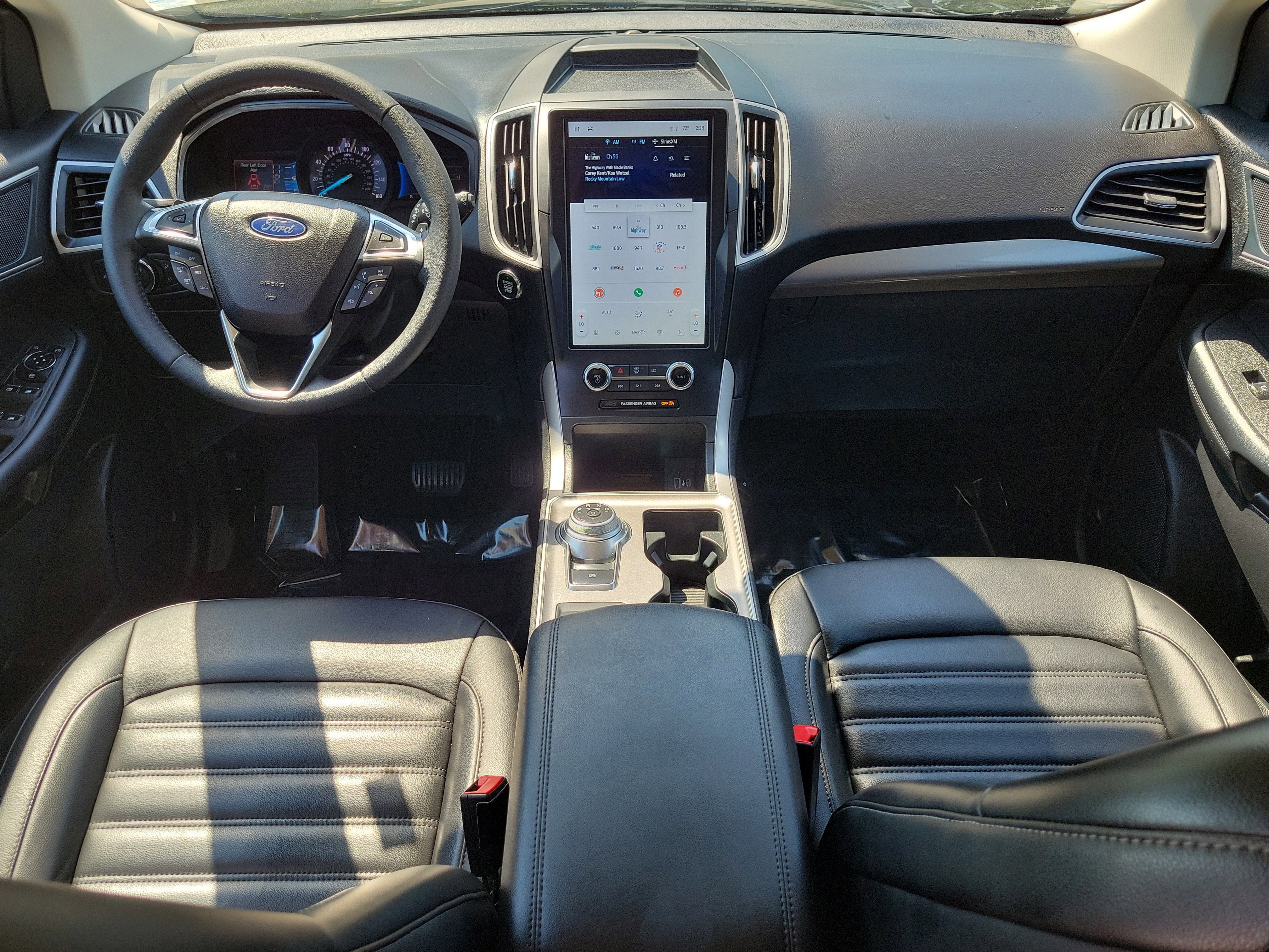 Certified 2024 Ford Edge SEL w/ Convenience Package image 15