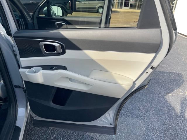 Used 2025 Kia Sorento S w/ Panoramic Sunroof Package FWD image 22