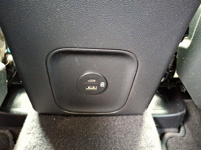 Certified 2020 Ford Escape SE image 11