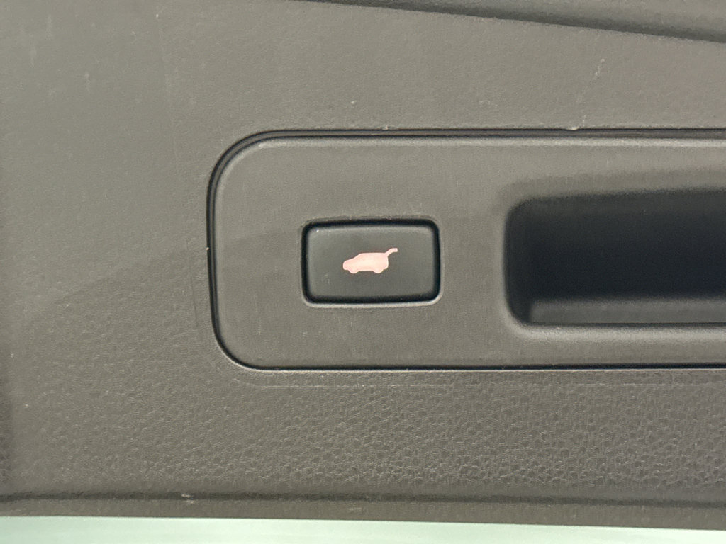 Used 2019 Acura MDX w/Advance Pkg image 33