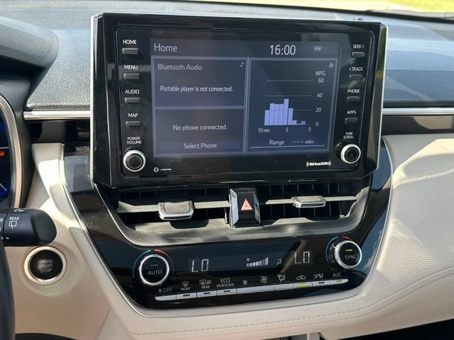 Used 2022 Toyota Corolla Cross XLE w/ Convenience Package FWD image 23