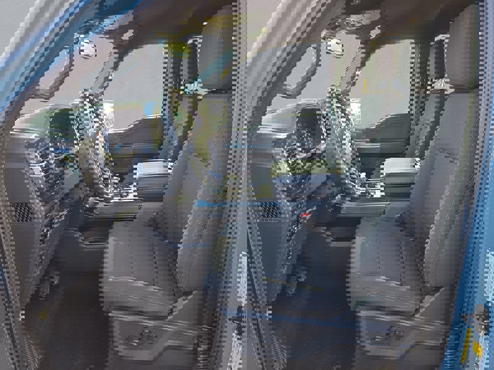 Certified 2023 Ford F150 XLT w/ Equipment Group 302A High image 11