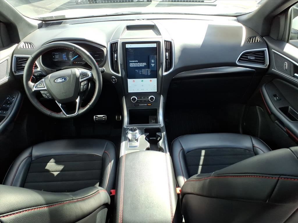Certified 2024 Ford Edge ST-Line image 17