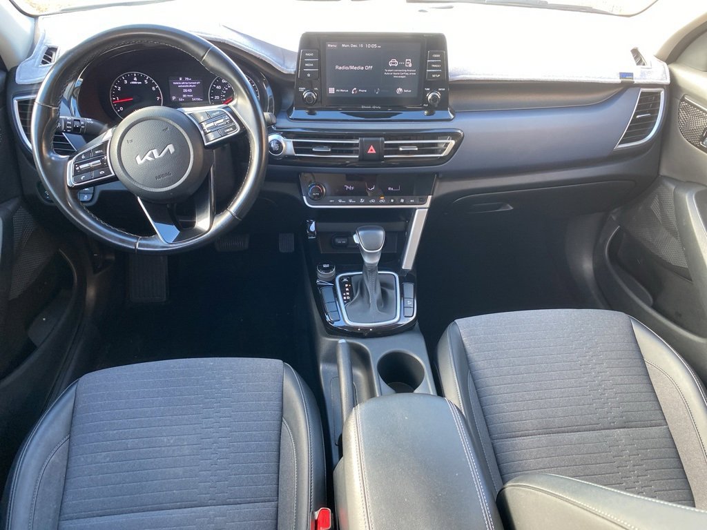 Used 2023 Kia Seltos S image 18